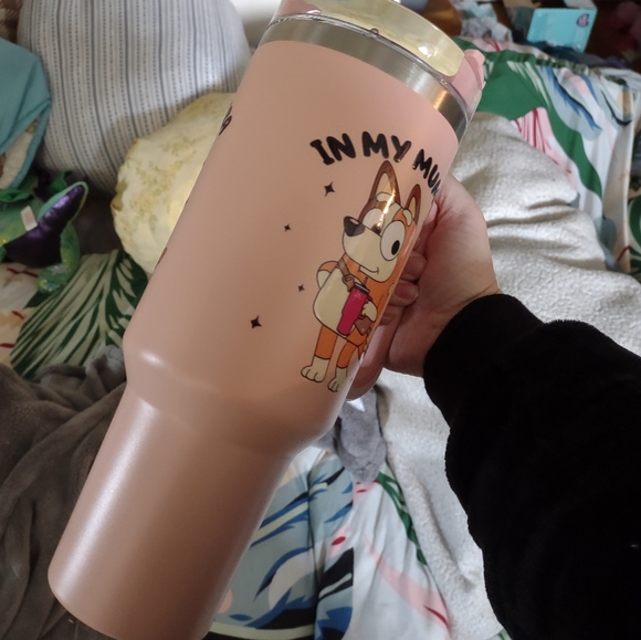 In my mum era bluey 40 oz tumbler - Picture 4 of 10